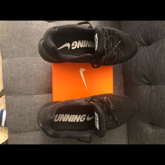 Sneakers - Picture 6 of 6